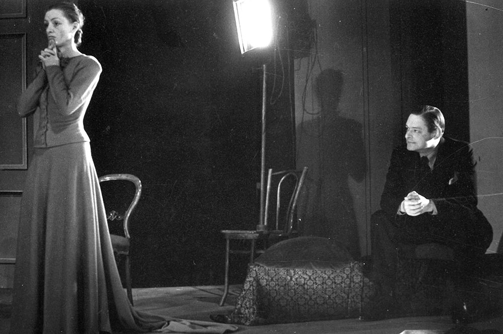 T.S. Eliot - Portrait of a Lady
